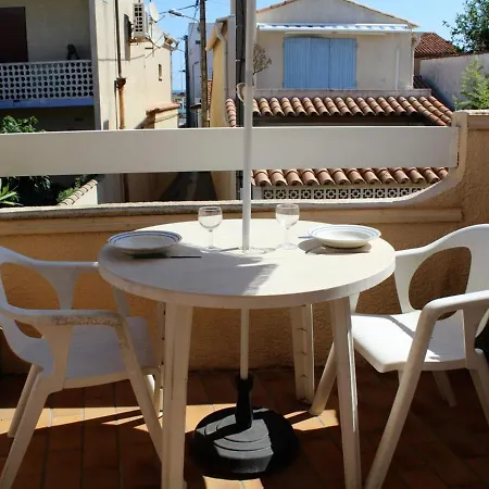 Semesterbostad Mezzanine A 500m De La Plage, Terrasse, Tv, Wifi En Option - Fr-1-229c-753 *
