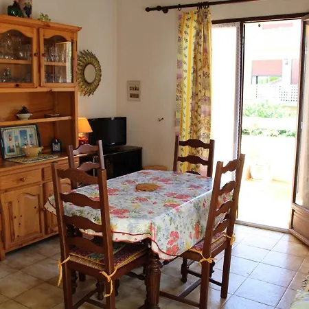 Mezzanine A 500m De La Plage, Terrasse, Tv, Wifi En Option - Fr-1-229c-753 Port-la-Nouvelle